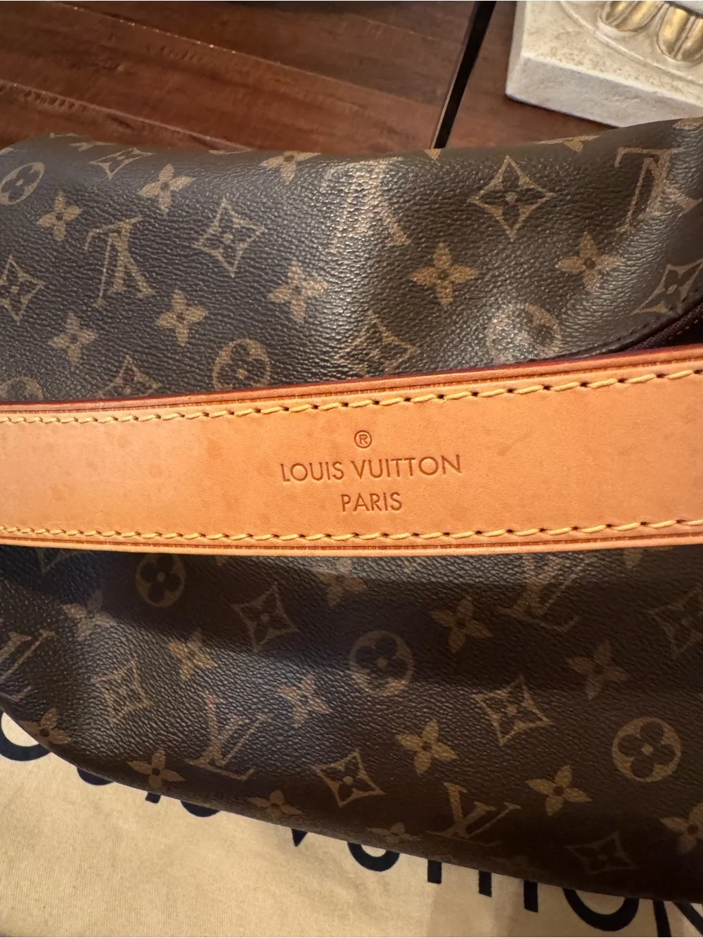 LOUIS VUITTONMonogram Canvas Berri MM Bag